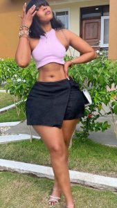 Kiamaina escorts