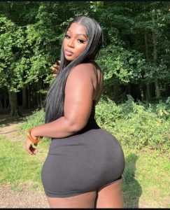 molo escorts
